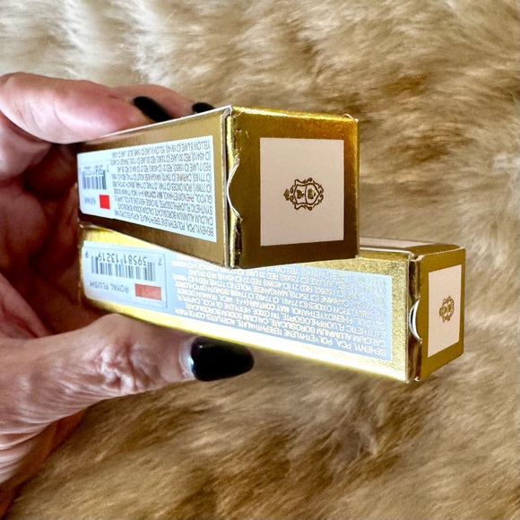 1 set of 2 Borghese Shine Infusion luxe lip glosses - Picture 7 of 10